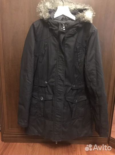 Парка 48 размер фирма Bench