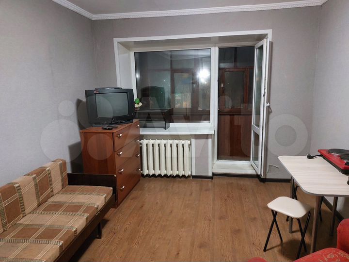 Комната 12,2 м² в 6-к., 3/5 эт.