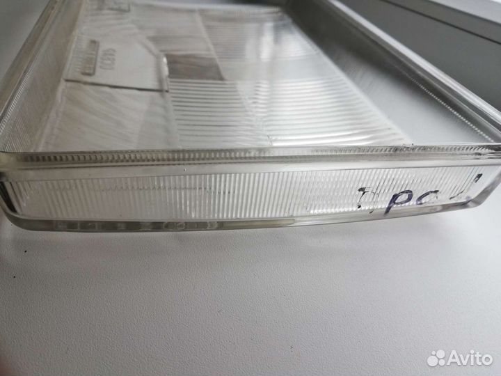 Стекло фары газ 3110