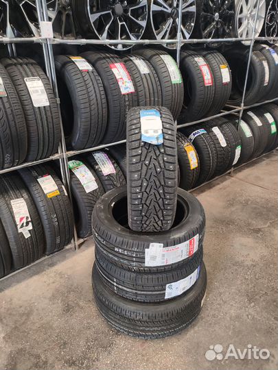 Nokian Tyres Nordman 7 SUV 235/65 R17 108T