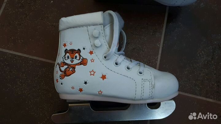 Коньки детские