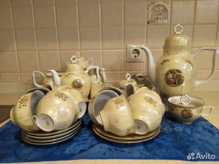 Столовый сервиз Мадонна 94 предмета (гдр)