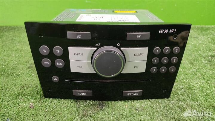 Магнитола Opel astra H 2010