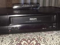 Видеомагнитофон Philips VR401