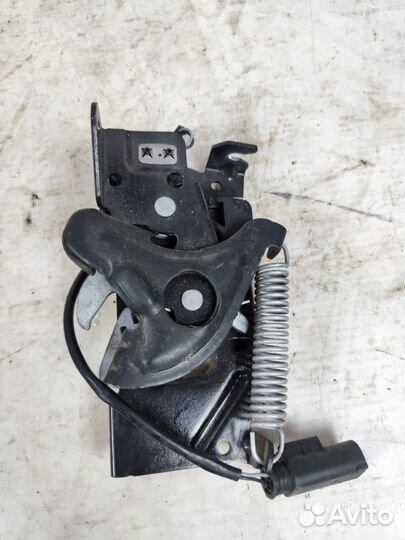 Замок капота BMW 1 F20