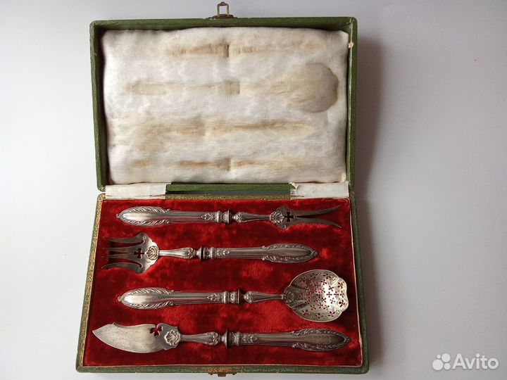 Набор старинных сервировочных приборов, серебро