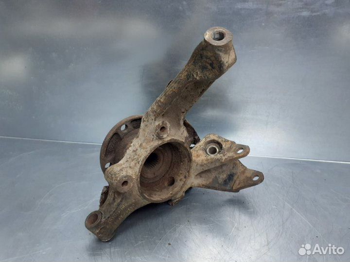 Кулак поворотный задний правый Audi A6 C4