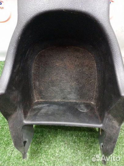 Консоль между сидений Chevrolet Lacetti хетчбек