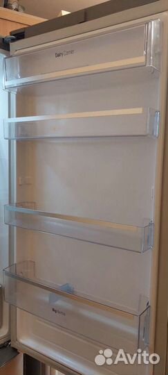 Холодильник LG металлик