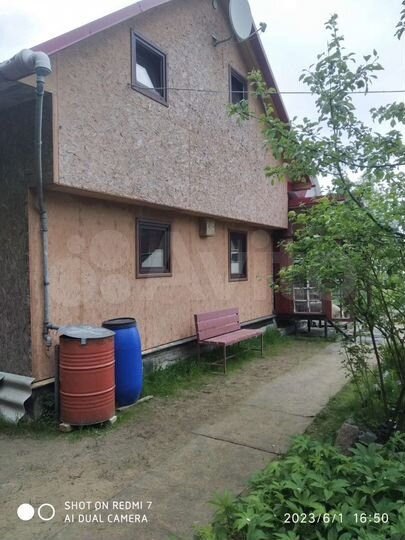 Дом 106 м² на участке 8 сот.