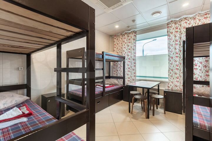 Комната 12 м² в > 9-к., 1/29 эт.