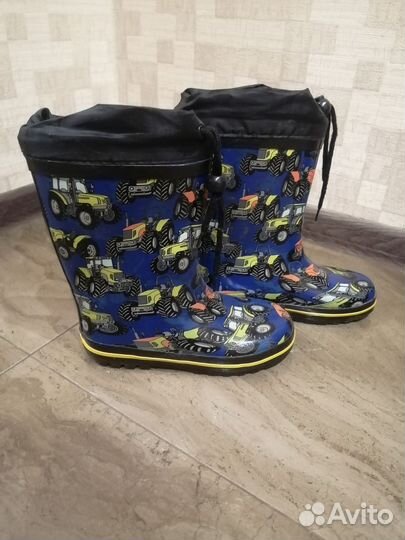 Резиновые сапоги