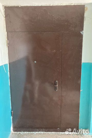 Дверь на карман (кладовку)