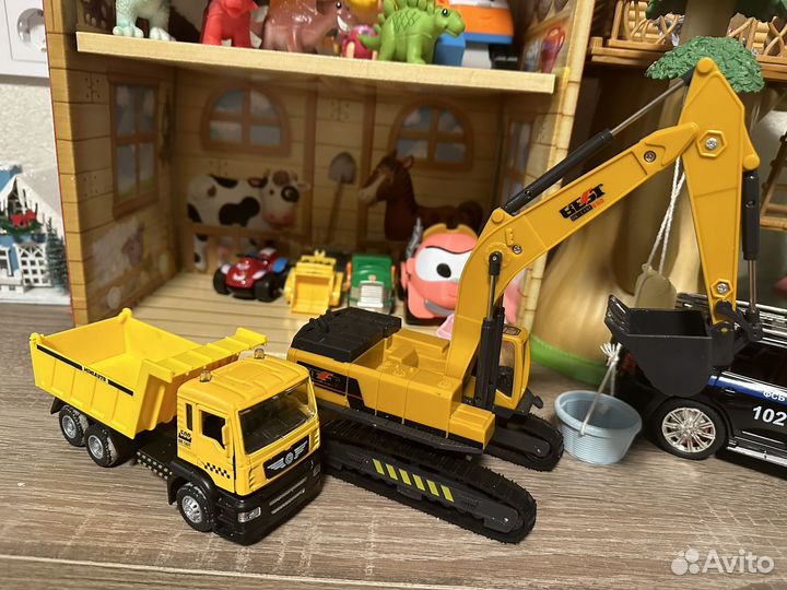 Игрушка автобус машинки