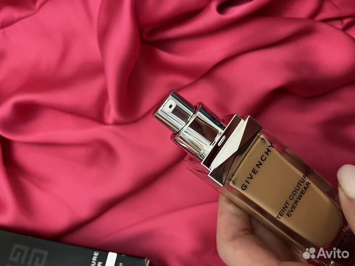 Тональный крем Givenchy teint couture everwear