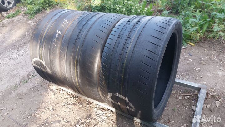 Michelin Pilot Sport Cup 2 325/30 R21