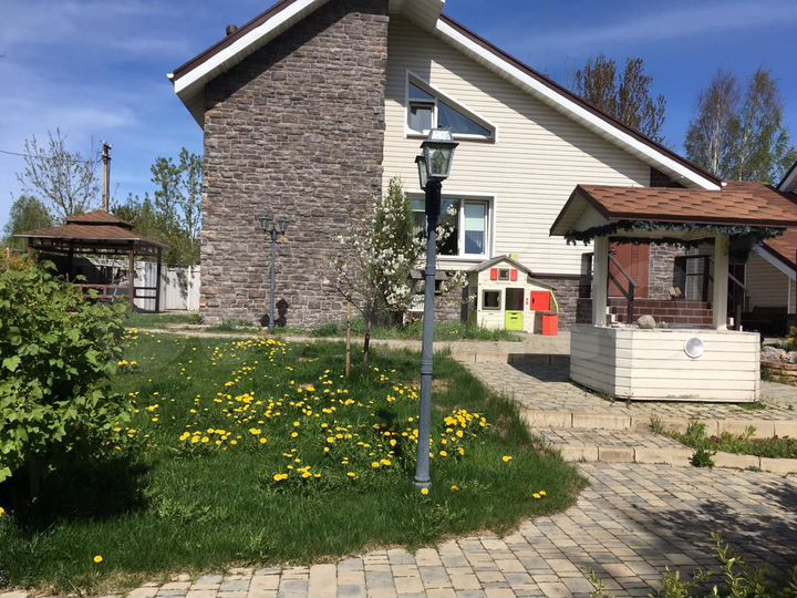 Коттедж 100 м² на участке 10 сот.