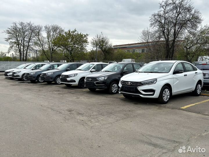 Аренда авто с выкупом Hyundai Solaris аренда такси