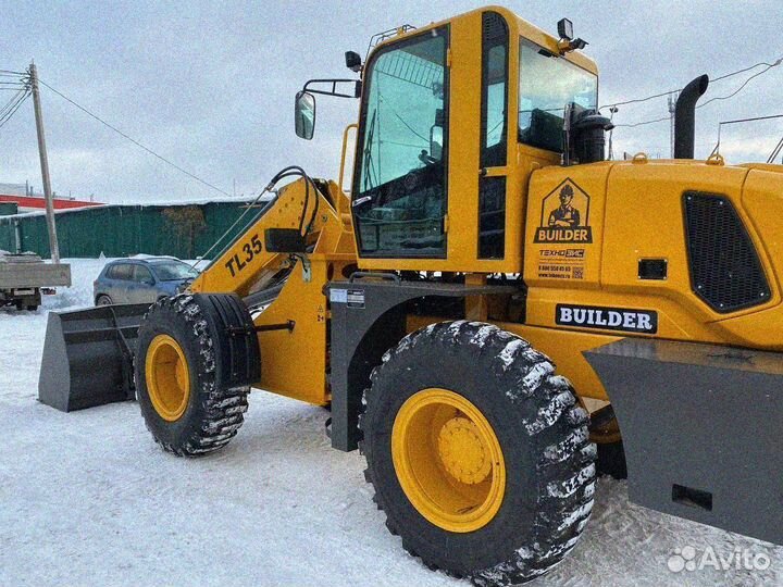 Телескопический погрузчик Builder TL35, 2023