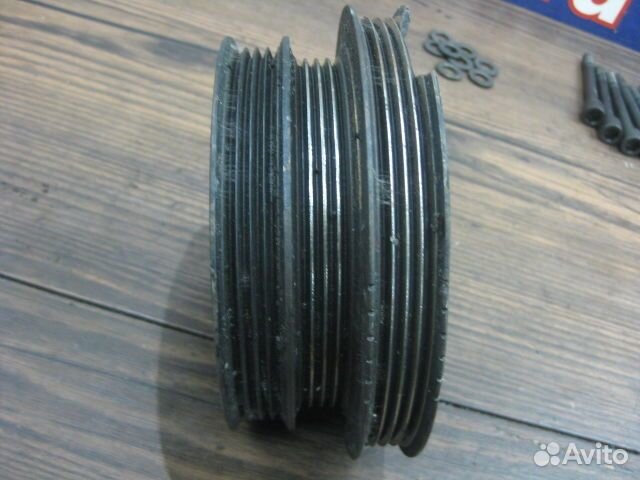 Шкив коленвала Nissan Primera P10 (1990–1996)