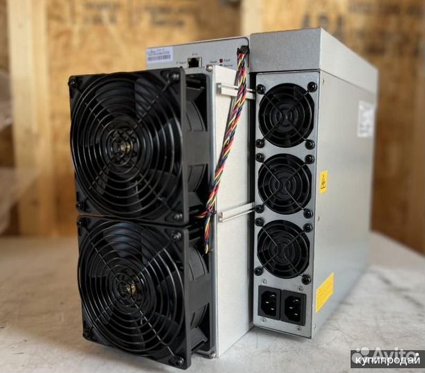 Antminer S19XP-141