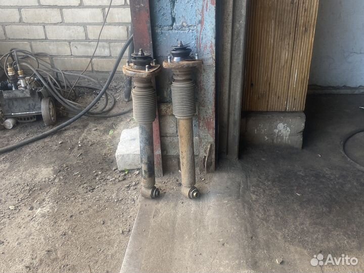 Задние стойки bmw x5 е53