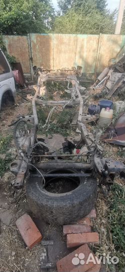 Mitsubishi pajero 2 в разбор кузов салон,рама