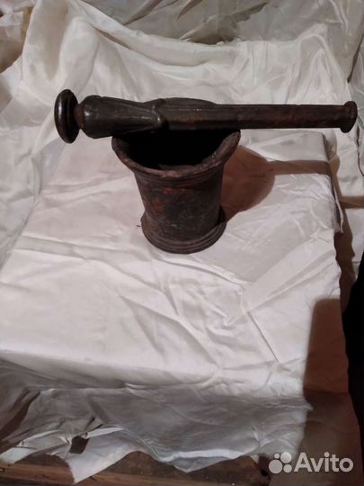 Ступка с пестиком (старинная)