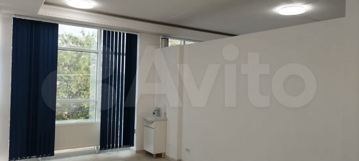 Офис с ремонтом, 2 этаж, 1 линия, 47 м2