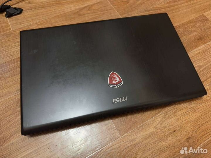 Геймерский мощь msi 17.3Fhd/i5/12ozu/ Geforce