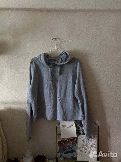 Укороченная кофта