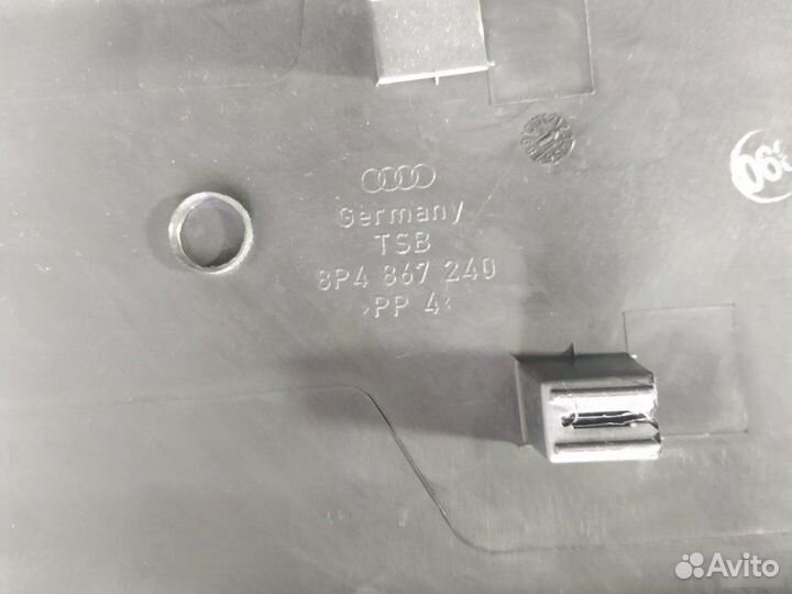 Обшивка центральной стойки Audi S3 8P 2006—2008