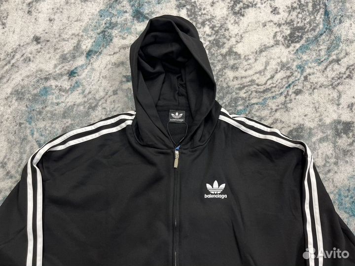 Balenciaga x Adidas zip hoodie как у kai angel