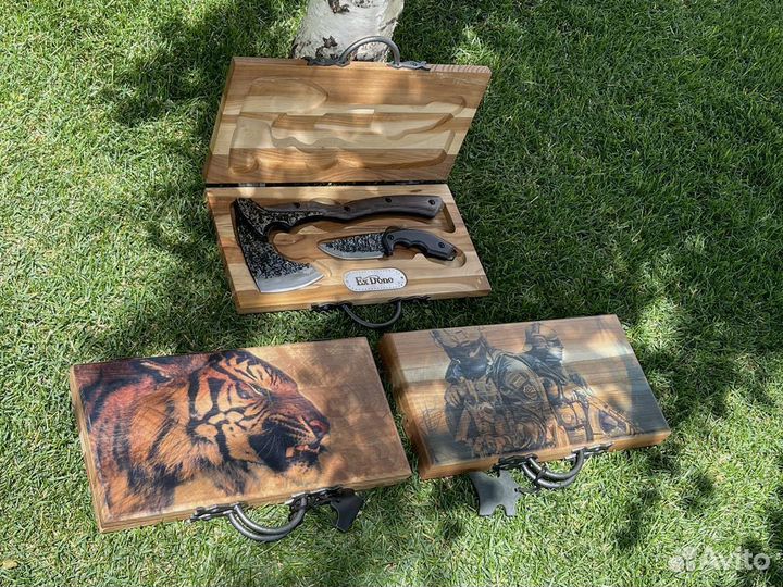 Топор и нож