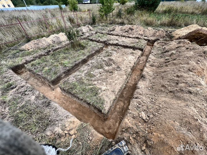 Мини Эксковатор услуги