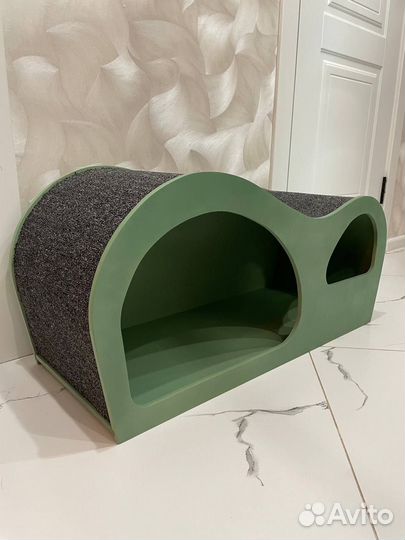 Домик для кошки с когтеточкой