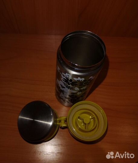 Бутылка для воды 