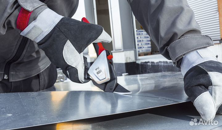 Резчик на стане апр