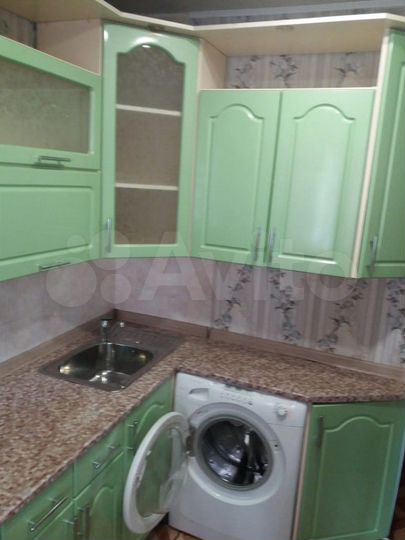 1-к. квартира, 42 м², 1/5 эт.