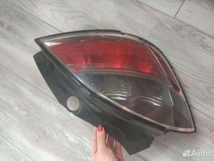 Фара Opel Astra H