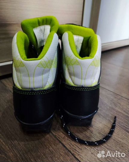 Лыжные ботинки детские 34