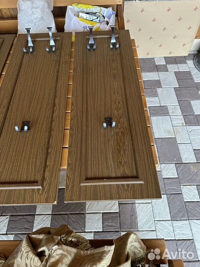 Вешалка в прихожую с зеркалом