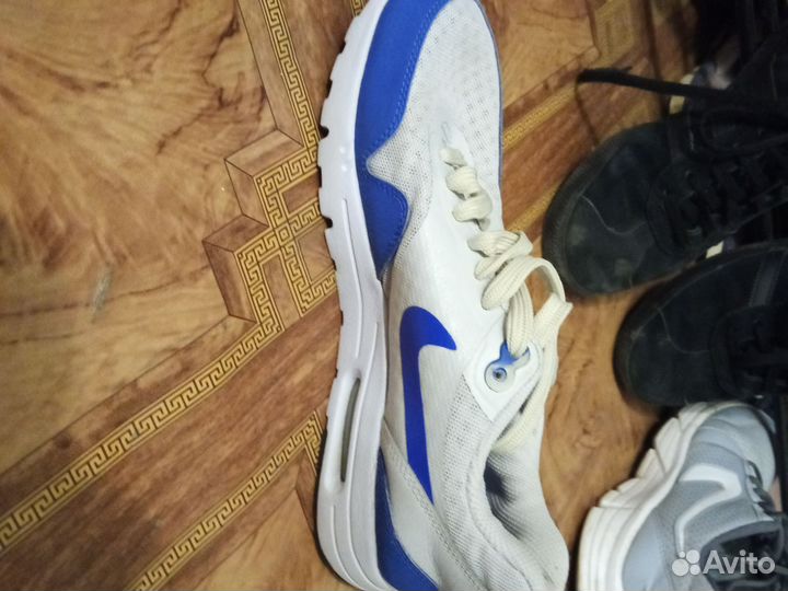 Nike Air
