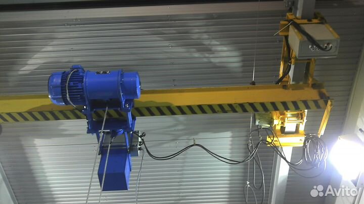 Новый подвесной кран в цех 2т