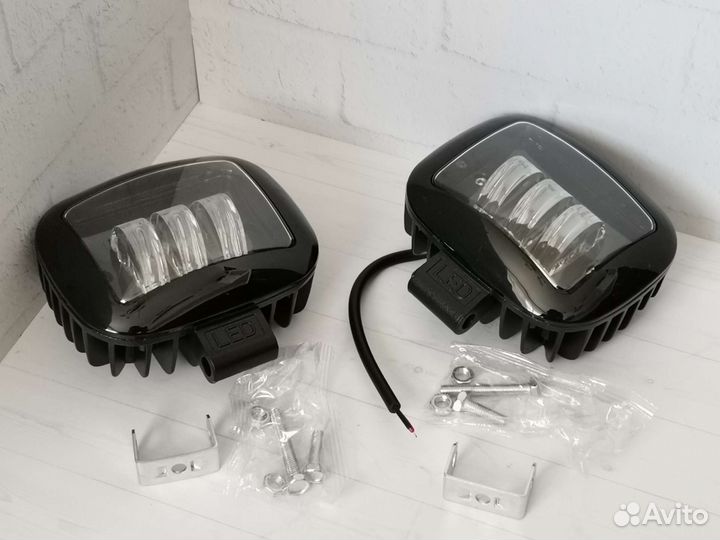 Светодиодные птф LED универсальные квадратные