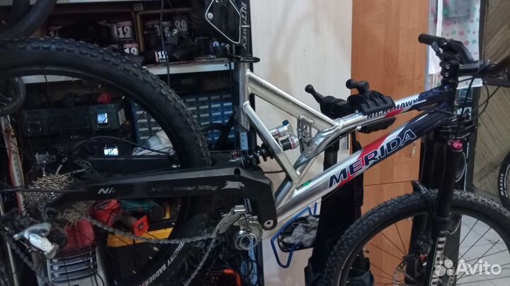 Рама велосипеда с амортизатором