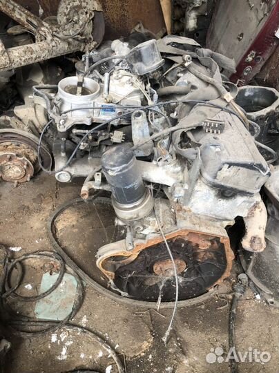 Запчасти двигатель в сборке Мерседес бенз