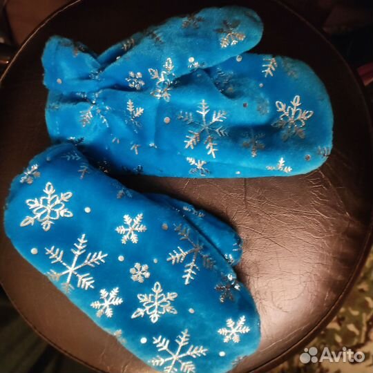 Варежки к нг костюму Снегурочки