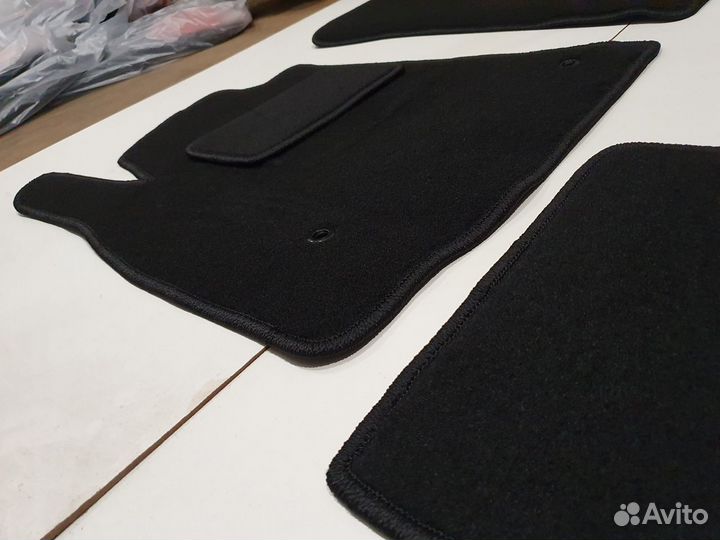 Коврики в салон Lexus LX III дорестайл (2007-2012)