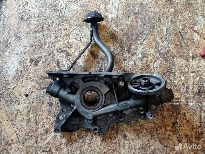 Масляный насос Opel Omega A 2.0